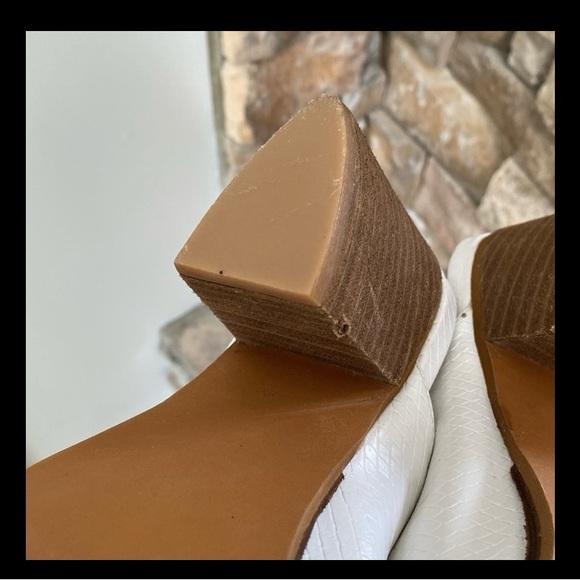 BUCKLE A Rider Girl White snake texture Block heel mules western pointed toe new - Picture 5 of 7